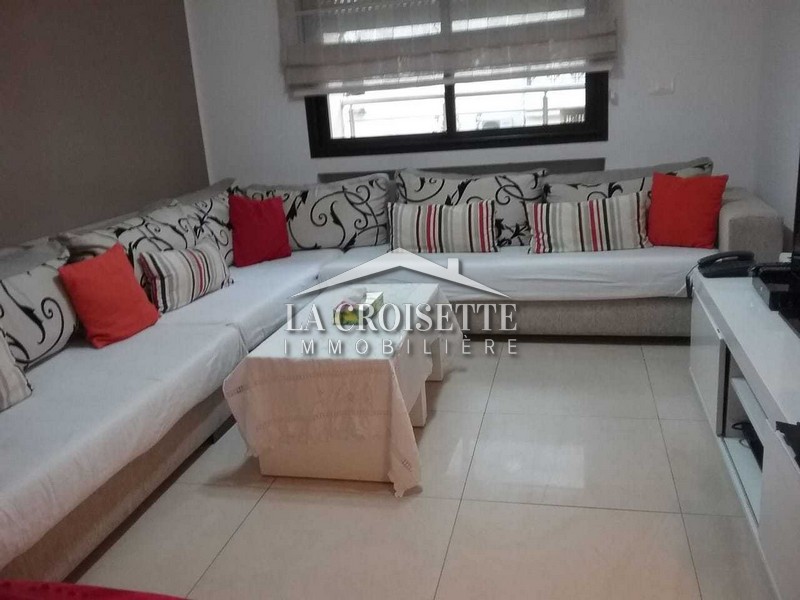 Un bel appartement s+4 meublé à la Soukra